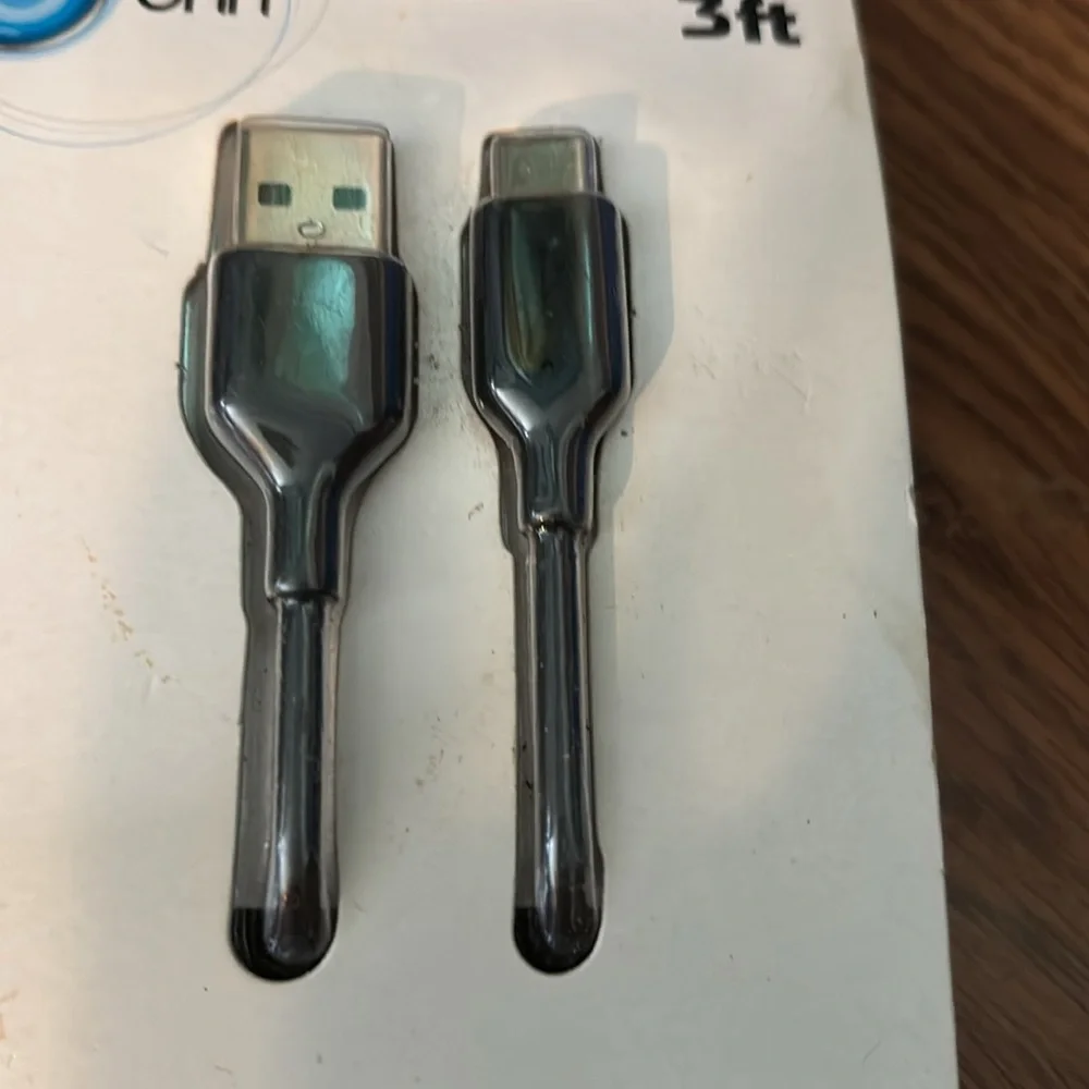 NWT NIP ONN 3 Ft Foot USB-C to USB A 2.0 Cable Type 3 Cable with Reversible Plug